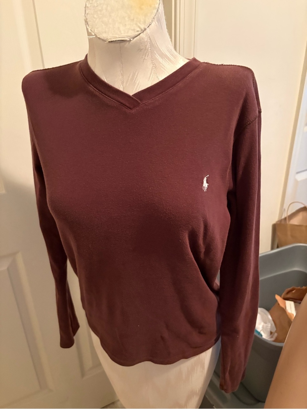 Ralph Lauren Sport Large Women's V-Neck Brown tee L/S $98